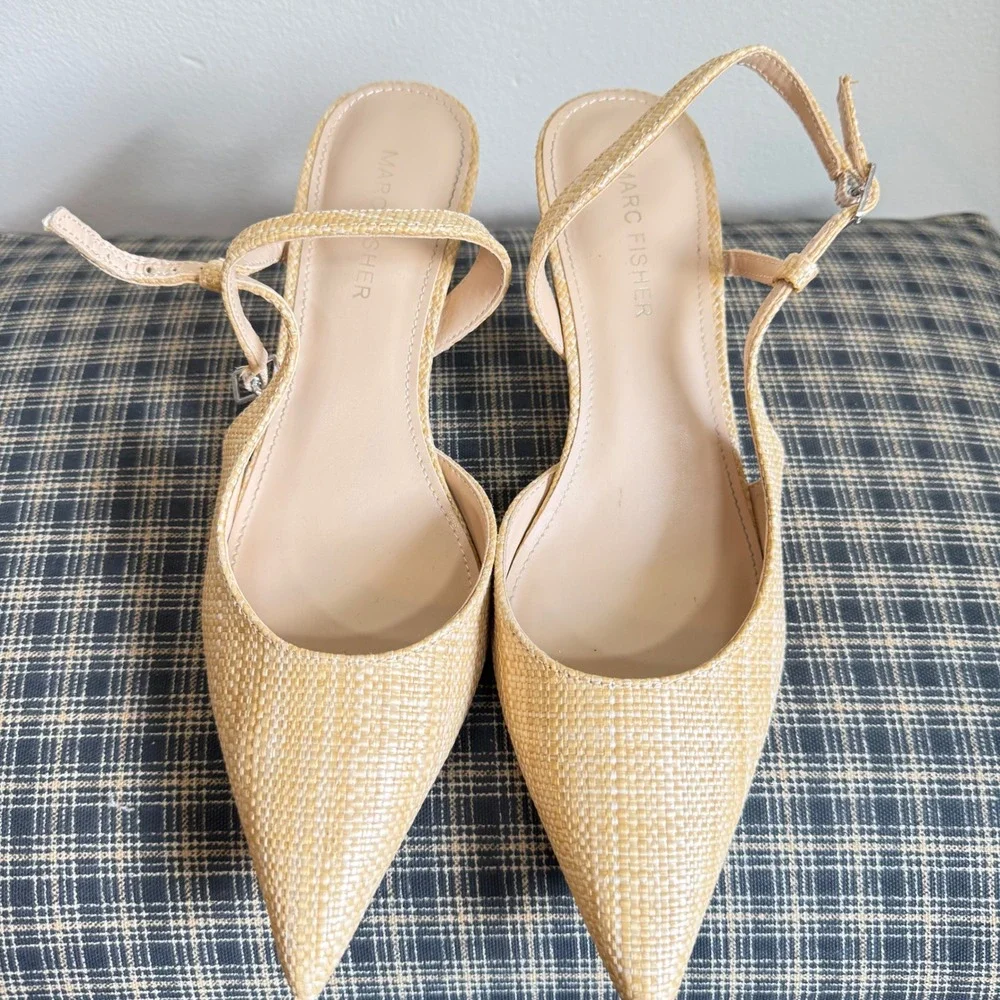 Marc Fisher Zala Woven Raffia Slingback Kitten Heel Pump Size 7.5 Tan